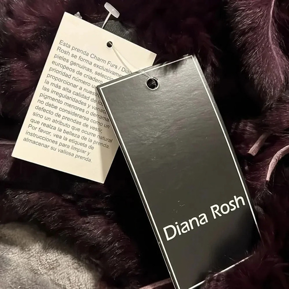 Diana Rosh Natural dyed Rabbit fur scarf - Picture 10 of 11